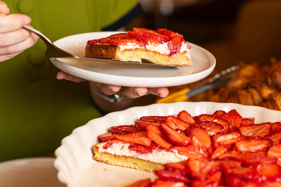 Fête des mères/pères : offrez( vous) un brunch chic et chill en terrasse avec champagne offert !